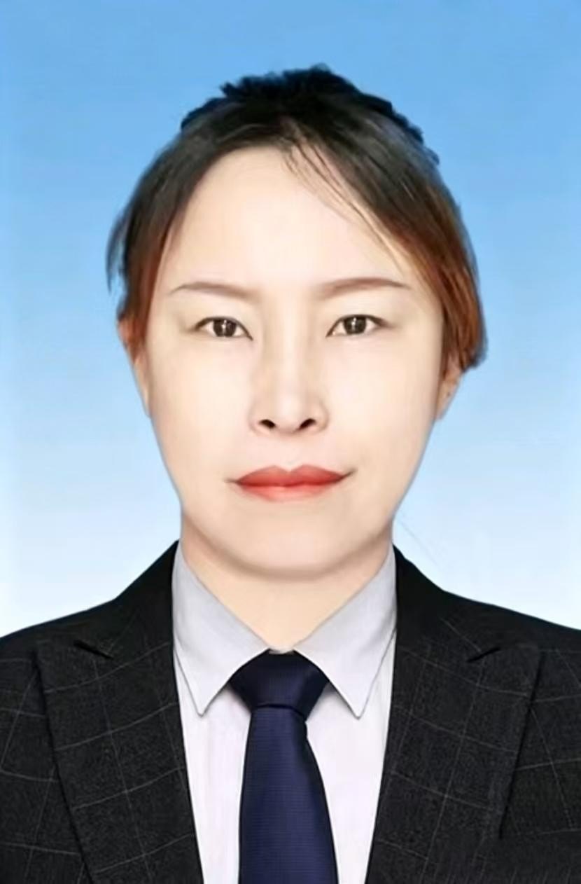 梁巍